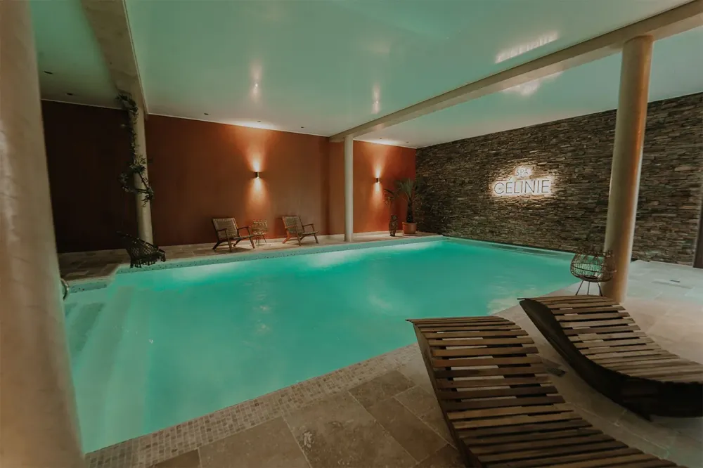 Interieur spa celinie piscine
